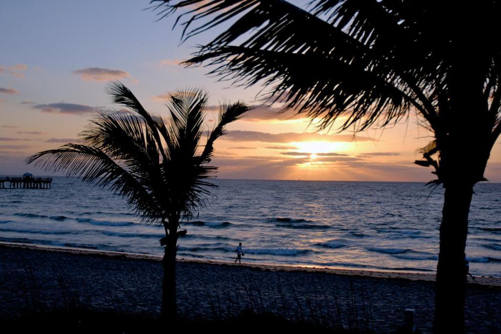 Windjammer Resort&Beach Club Lauderdale-by-the-Sea Exterior foto