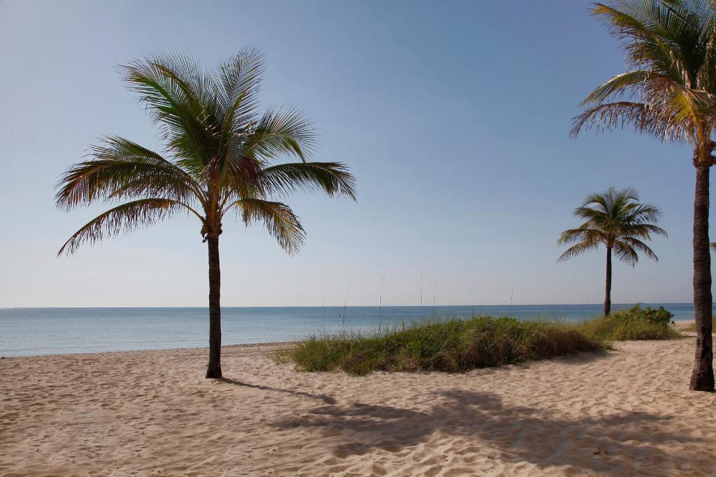 Windjammer Resort&Beach Club Lauderdale-by-the-Sea Exterior foto